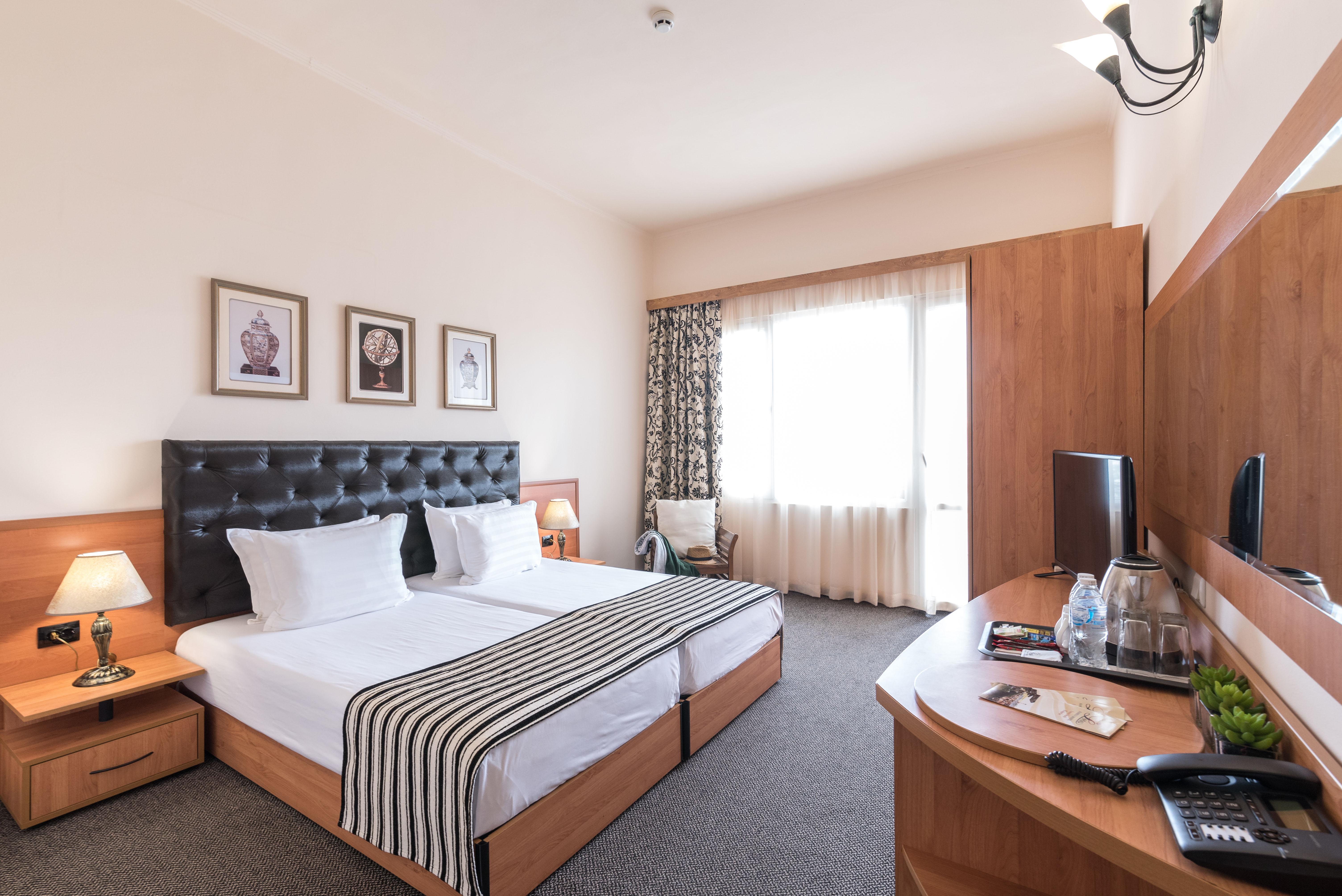 סאני ביץ' Lotus Family Hotel - Free Parking מראה חיצוני תמונה
