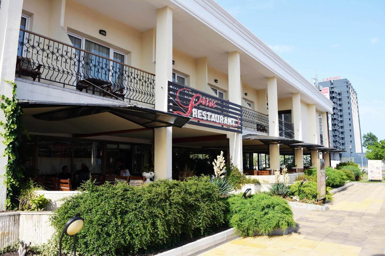 סאני ביץ' Lotus Family Hotel - Free Parking מראה חיצוני תמונה